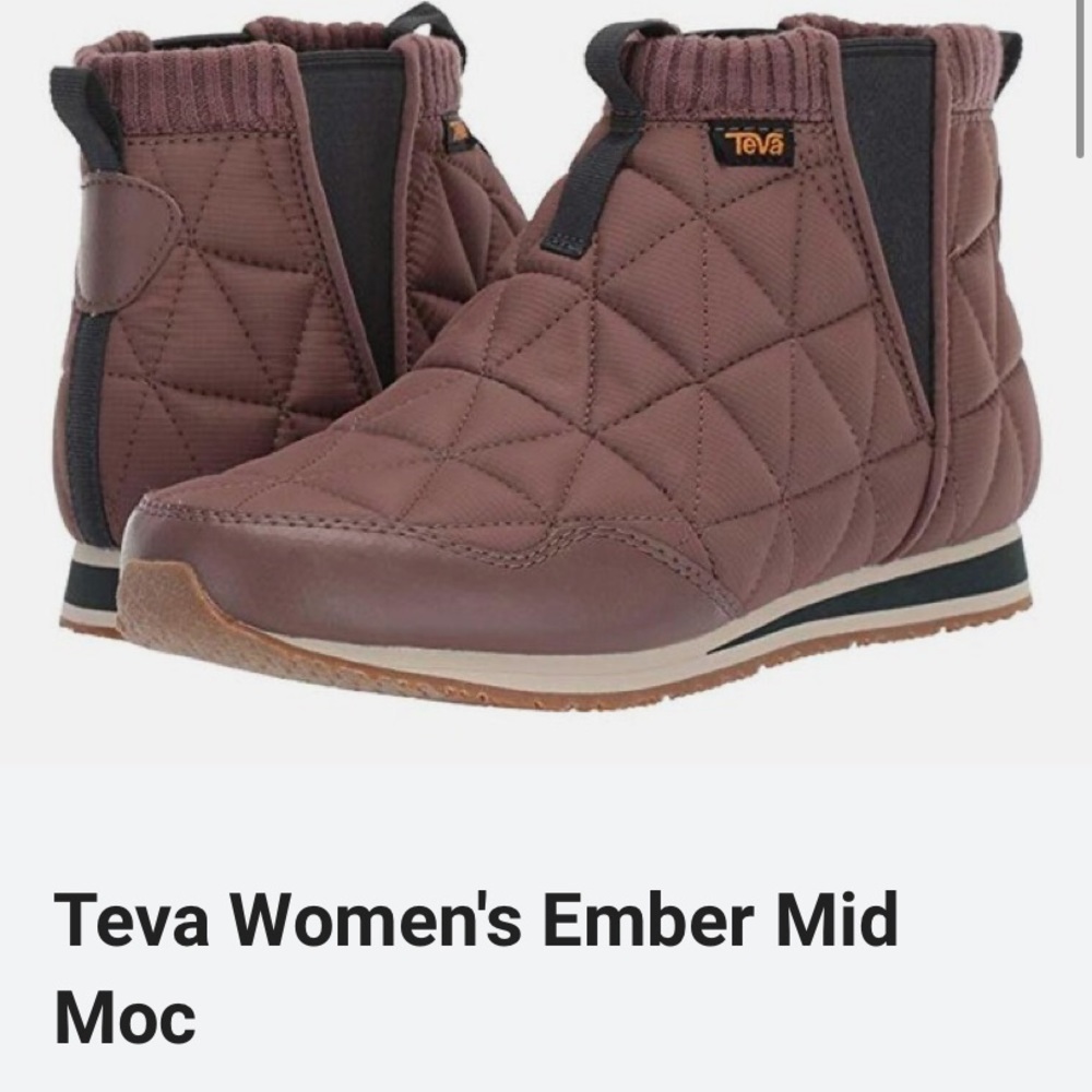 NWT Teva Women’s Ember Mid Moc Bootie- NEVER WORN